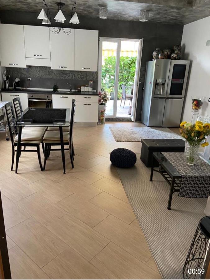 Lovely Apartment Bergamo Bagian luar foto